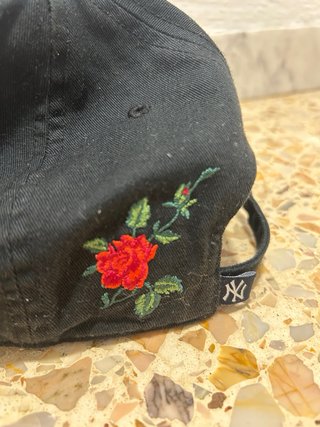 Gorra New Era Floral Negra
