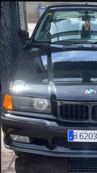 BMW E36 323i coupé 1998