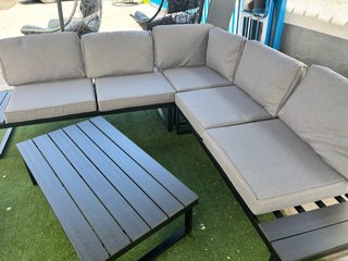 Mueble de terraza 224cm