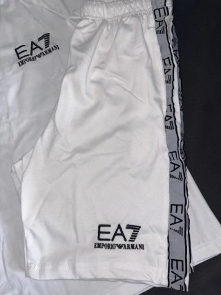 Camiseta EA7 Emporio Armani Blanca