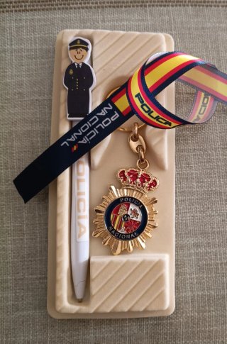 Set Policía Nacional: Llavero, Pulsera y Bolígrafo