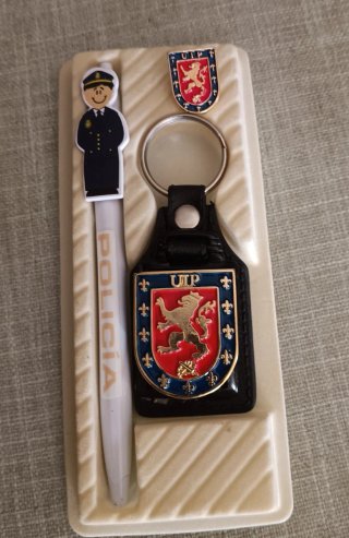Set Policía Nacional: Llavero, Pulsera y Bolígrafo