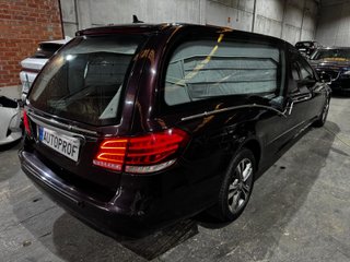 MERCEDES BERGADANA STYLO 2015 FÚNEBRE