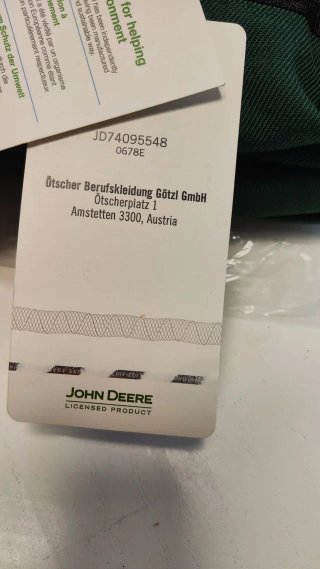 Mono de trabajo John Deere verde y gris