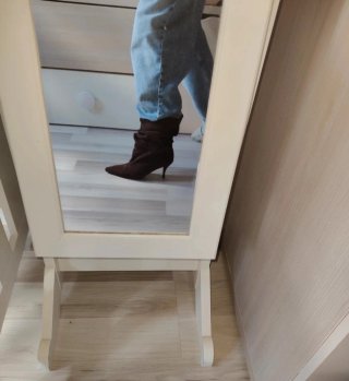 Botines marrones fruncidos