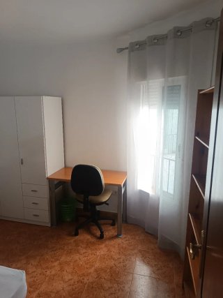 Alquiler piso estudiantes Ciudad jardín