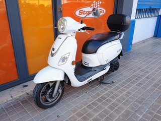 SYM Fiddle III 125 Scooter Blanca