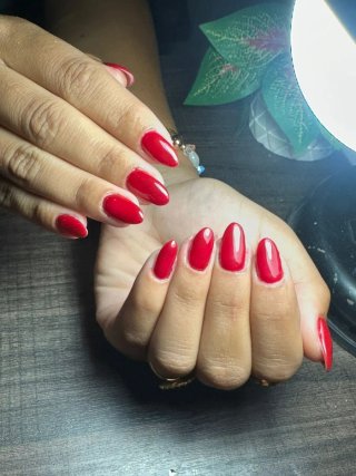 Manicura y pedicura