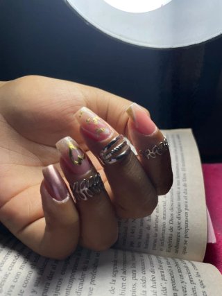 Manicura y pedicura