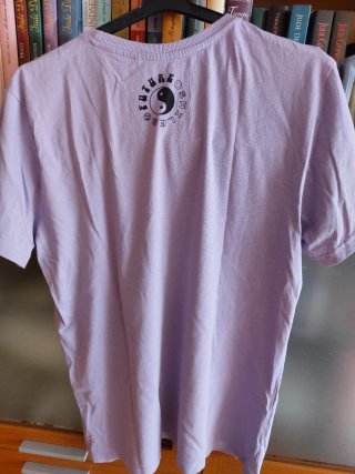 Camiseta FUTURE AHEAD