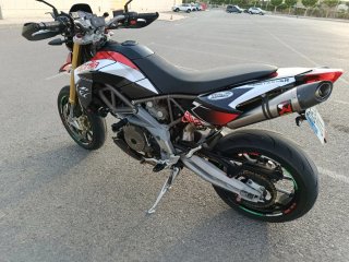 Aprilia Dorsoduro 750 Supermotard