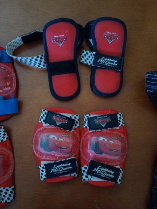 Patines en línea infantiles + protecciones