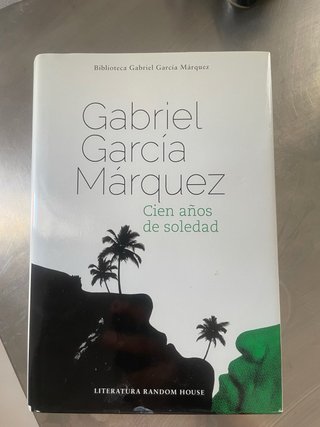 Libro cien años de soledad