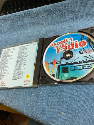 CD Ascolta la tua radio compilation