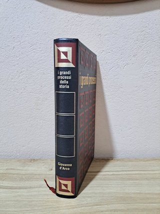 Libro Vintage "I Grandi Processi della Storia"