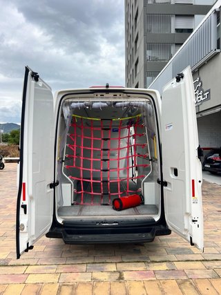 MAN TGE 3.180 isotermo con pharma del 2023