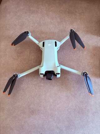 Dron DJI Mini 3 Pro