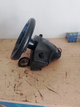 Volante Logitech Gran Turismo Force Feedback