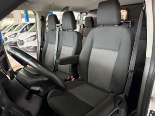 FORD TRANSIT CUSTOM 2.0 TDCI AMBIENTE combi 6 plaz