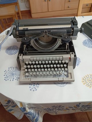 Olivetti Linea 98 Máquina de Escribir