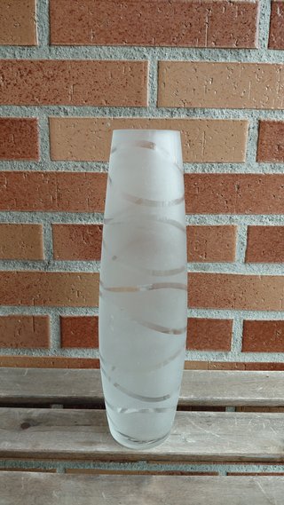 Jarrón de cristal esmerilado con diseño