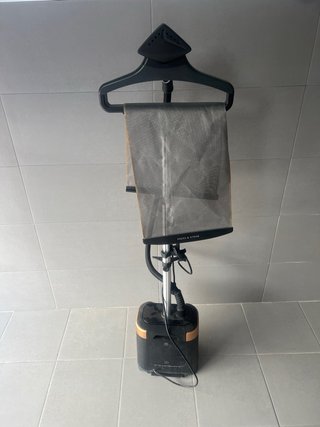 Plancha Vertical Rowenta