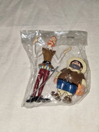 Lote 2 figuras Don Quijote y Sancho