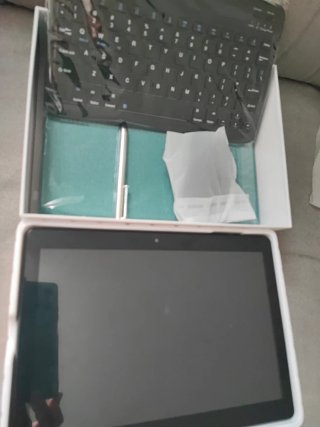 Tablet con Teclado y Lápiz