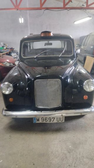 Bordeaux  taxi hire car  1984