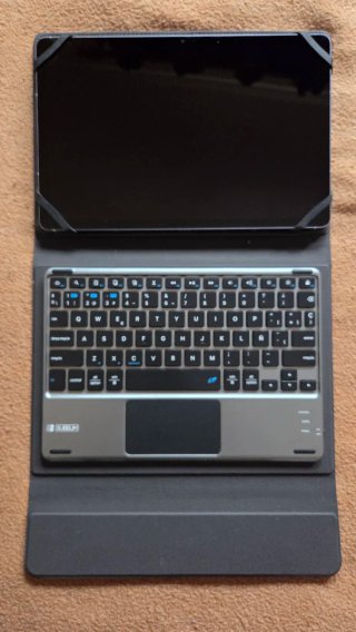 Tablet Samsung S10Fe con Teclado