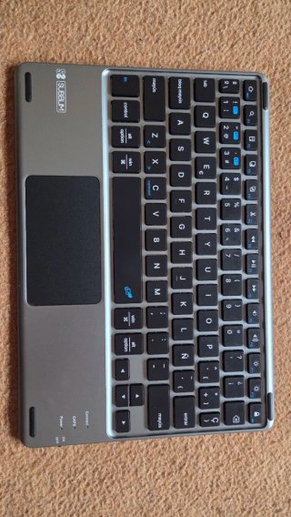 Tablet Samsung S10Fe con Teclado