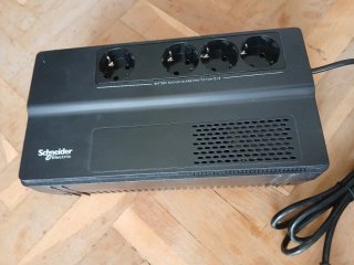 SAI Schneider Electric Easy UPS