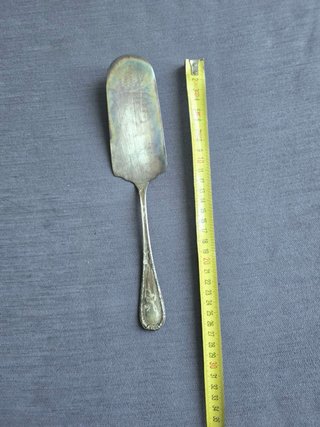 Paleta antigua de alpaca bañada en plata 1900