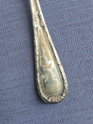 Paleta antigua de alpaca bañada en plata 1900