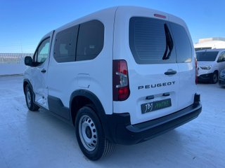 Peugeot Rifter C. 100 cv. -Accidentado- 14.500€