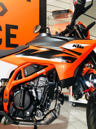 KTM 125 SMC-R 2026