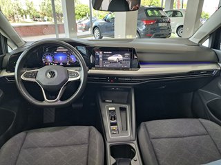 Volkswagen Golf 1.5 eTSI Active Live DSG