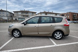 Renault Scenic 2015