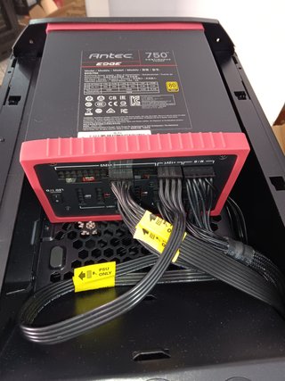 Gaming PC 9060XT 16GB - 32GB RAM Ryzen5600x