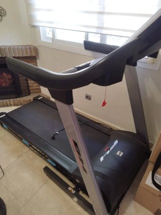 Cinta de correr profesional BH