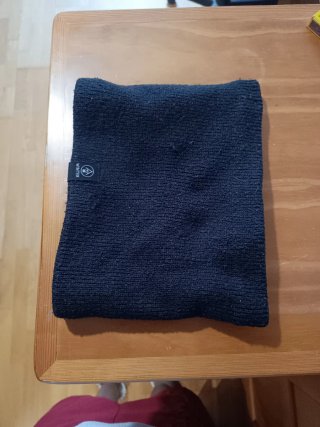 Bufanda de lana azul y gris