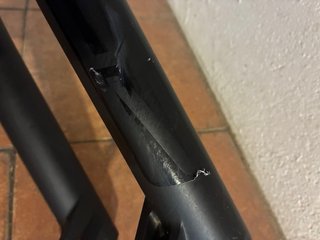 RockShox ZEB Base-A2 170mm E-MTB con guardabarros
