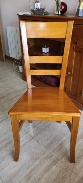 Conjunto mesa comedor y ocho sillas madera roble