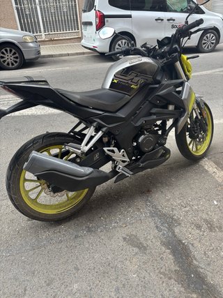 UM XTREET 125 RS Moto Naked