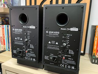 Adam Audio T5V - Monitores de estudio