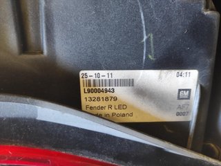 Piloto trasero derecho 13281879 Opel Astra J