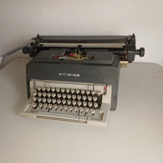 Olivetti LINEA 98 Máquina de Escribir