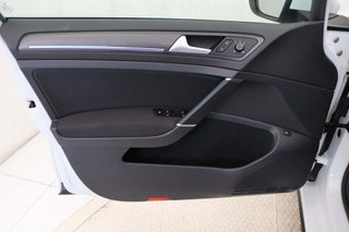 Volkswagen Golf 1.4 TSI GTE HYBRID DSG 5P