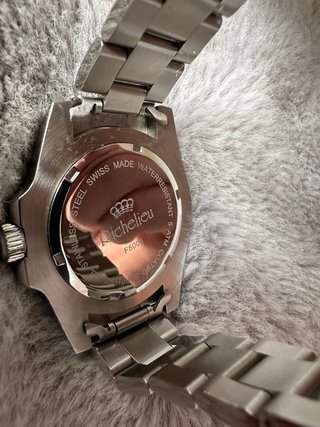 Reloj Richelieu Hombre Azul y Rojo.