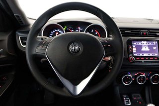 Alfa Romeo Giulietta 1.6 JTDM 88KW SPORT 5P